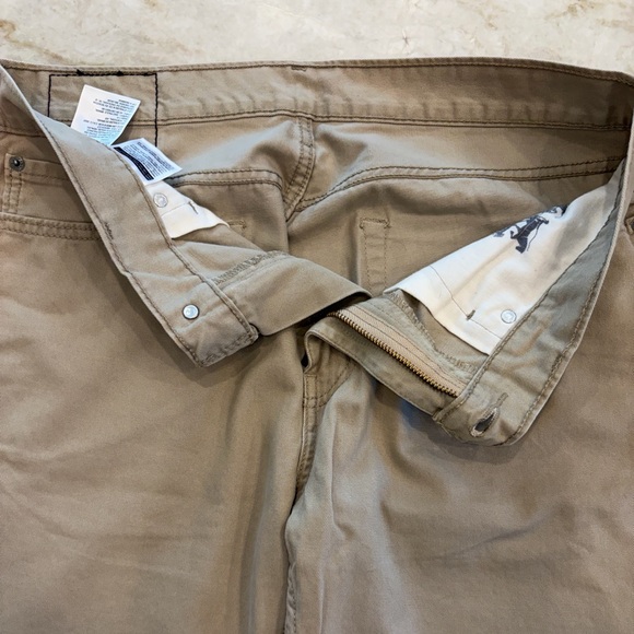 MEN'S SALE Levi’s 514 Khaki Straight Leg Pants 34x32 Classic Casual Chinos - Picture 2 of 12